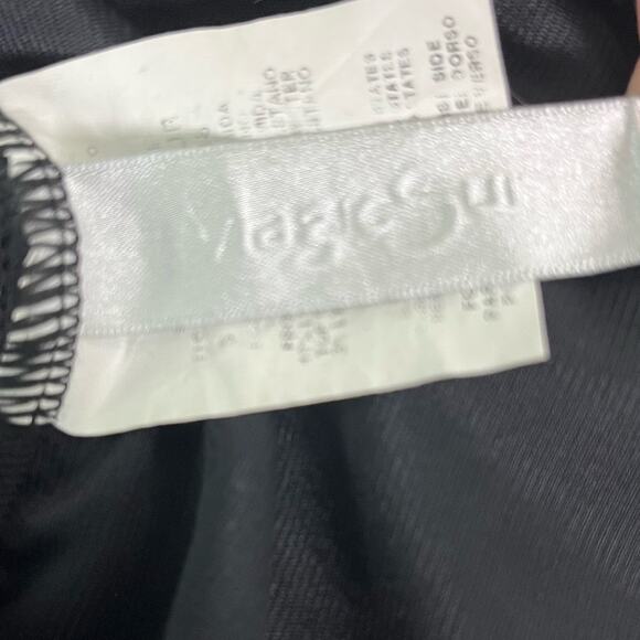 Magicsuit Stud Muffin Molly Strapless Flounce Bandeau Black One Piece Swimsuit - Picture 9 of 11